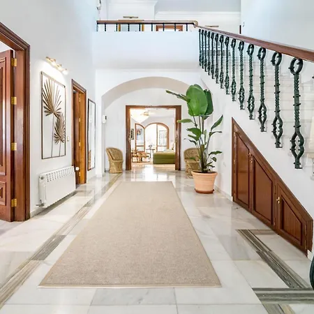 Willa Seaside Paradise With A Private Pool And Walking Distance To The Marbella
