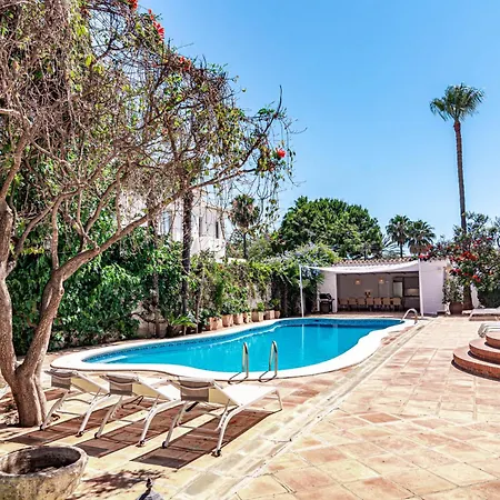 Willa Seaside Paradise With A Private Pool And Walking Distance To The